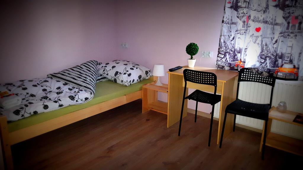 Hostel Puzzle - Jezyce Poznań Kültér fotó